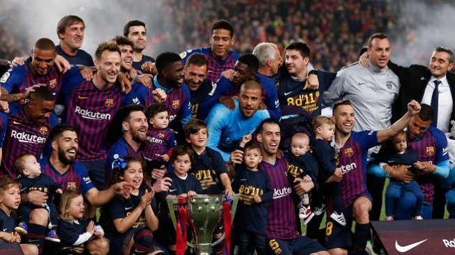 Barcelona juara Liga Spanyol 2018/2019 usai mengalahkan Levante 1-0 di Camp Nou, Minggu (28/4/2019) dini hari WIB. (AFP)