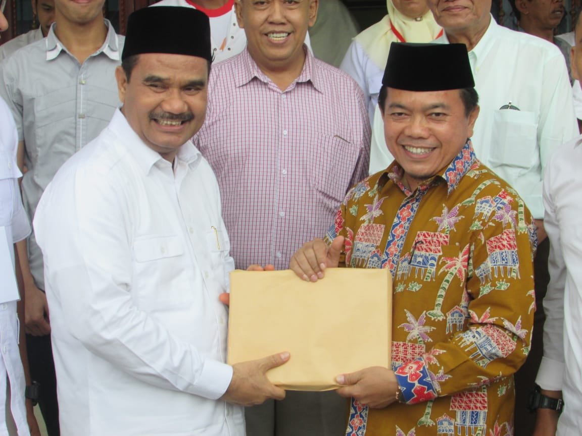 Al Haris bersama Sutan Adil Hendra di Kantor Partai Gerindra Provinsi Jambi. Foto: Yogi/Jambiseru.com