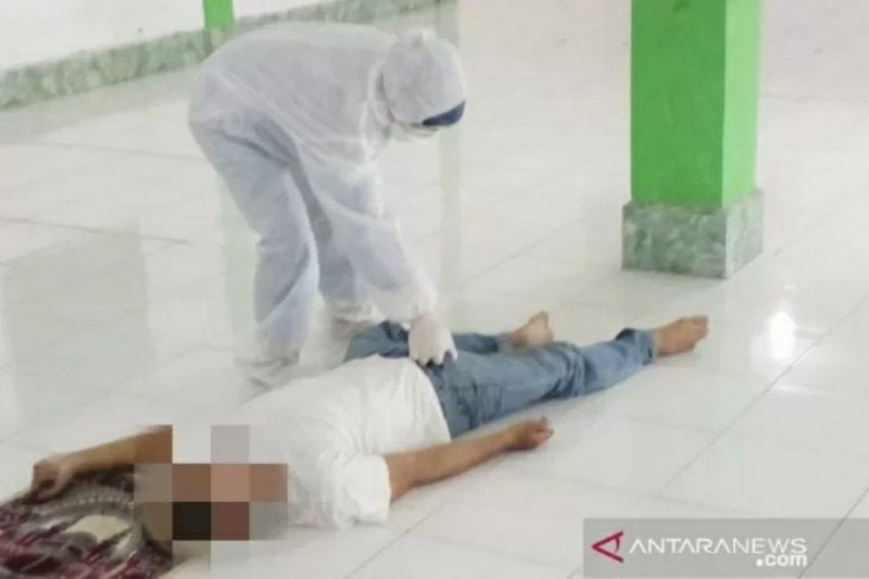 Heboh warga meninggal saat sholat Jumat di Bogor terindikasi sakit jantung. (Ist)