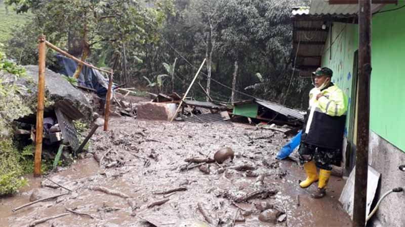 Puncak Bogor Dihajar Banjir
