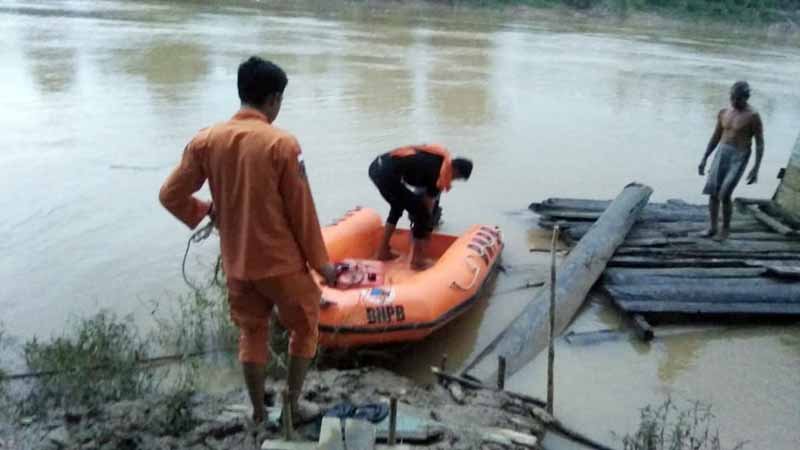 Pencarian Korban Tenggelam di Batanghari