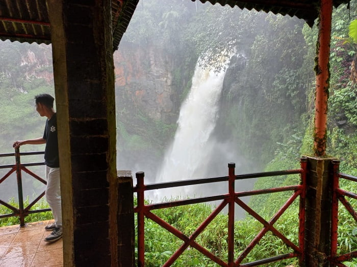 Air Terjun Telun Berasap