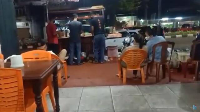 Sate madura ayam kambing sapi di jambi