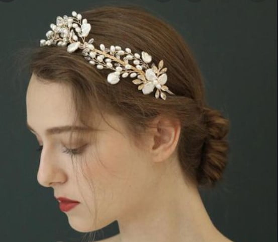 Jenis Aksesoris Rambut Pengantin