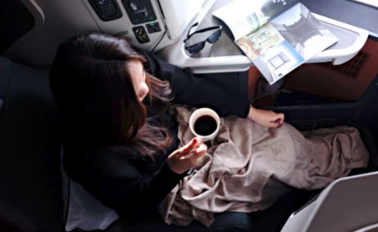 Memilih Pakaian untuk Air Travel Memilih Pakaian untuk Air Travel