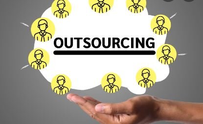 Meningkatkan Standar melalui Outsourcing