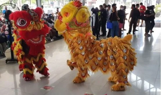 Perayaan Imlek 2022 Ada Barongsai di Stasiun Kereta Api Perayaan Imlek 2022 Ada Barongsai di Stasiun Kereta Api
