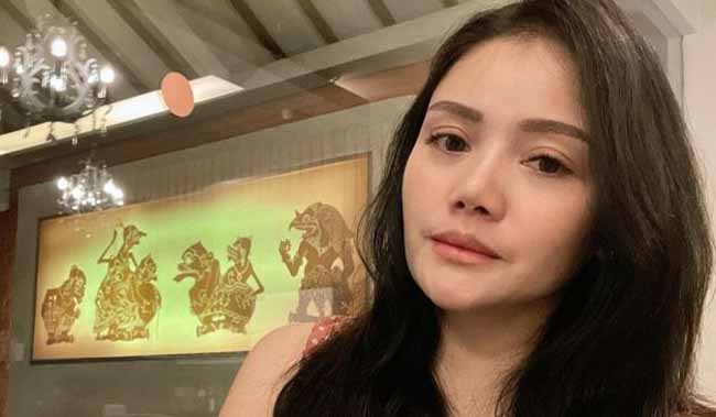 Suami Mawar AFI Selingkuh Suami Mawar AFI Selingkuh