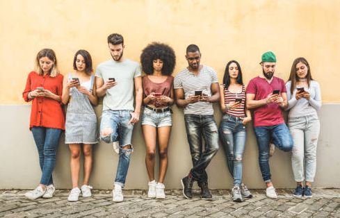 millenialls Millenials pict