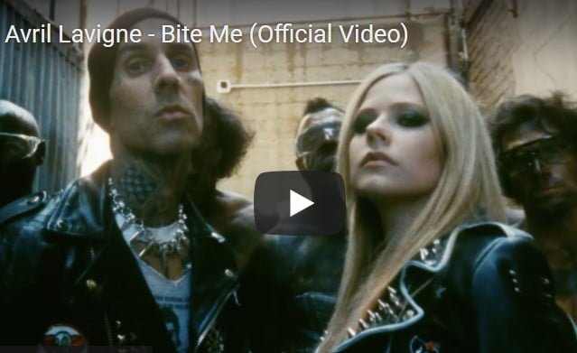 Lirik Lagu Bite Me - Avril Lavigne
