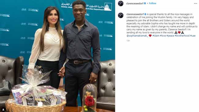 Seedorf Peluk Agama Islam