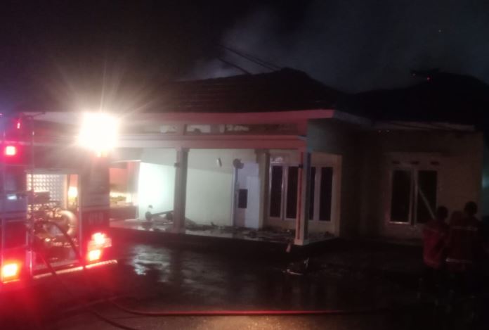 Kebakaran rumah dinas wakil gubernur jambi