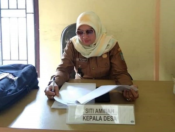 Desa Talang Makmur, Siti Aminah
