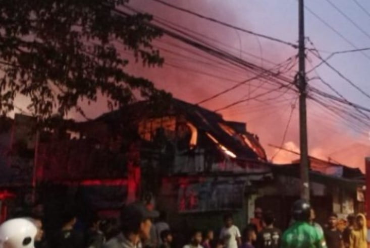 asrama polisi terbakar
