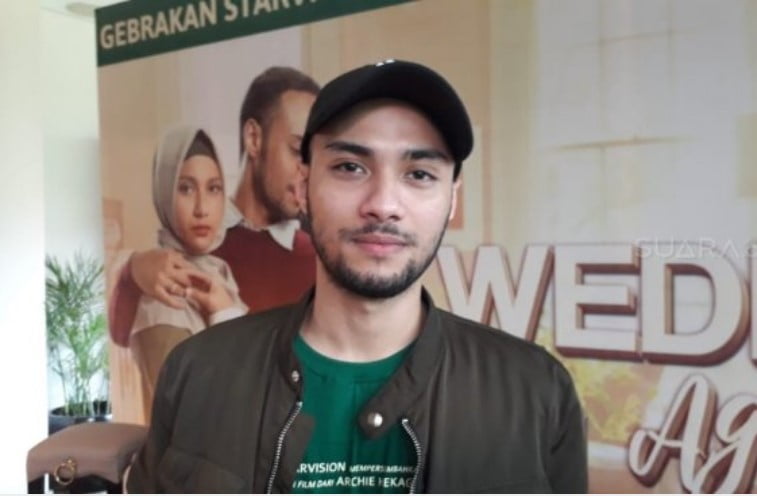 Top 100 Cowok Ganteng Dunia: Refal Hady Indonesia Masuk