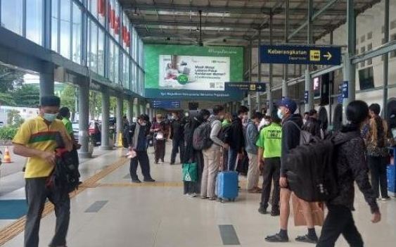 Harga tiket kereta api