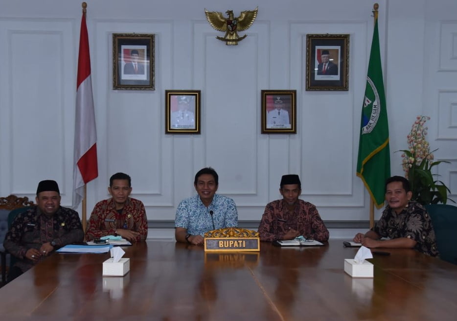 Bupati Batanghari, M. Fadhil Arief beserta Jajaran.