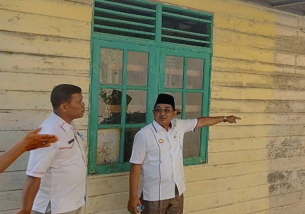 Bupati Tanjung Jabung Barat (Tanjabbar), Anwar Sadat