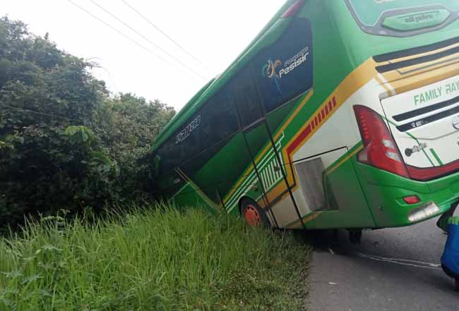 Bus Jemaah Calon Haji Merangin Bus Jemaah Calon Haji Merangin
