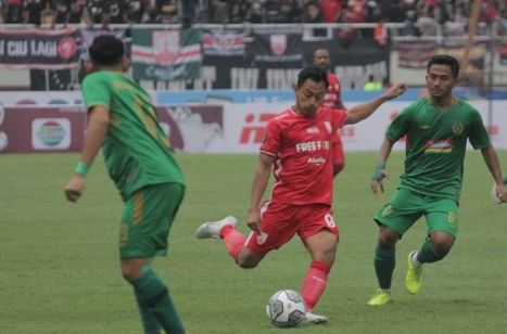 Laga PSS Sleman vs Persis Solo