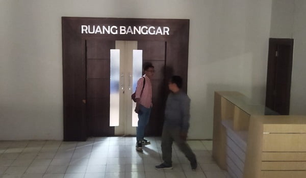 Seluruh Fraksi DPRD Merangin Gelar Rapat Tertutup: Bahas Mosi Tak Percaya Sekda?