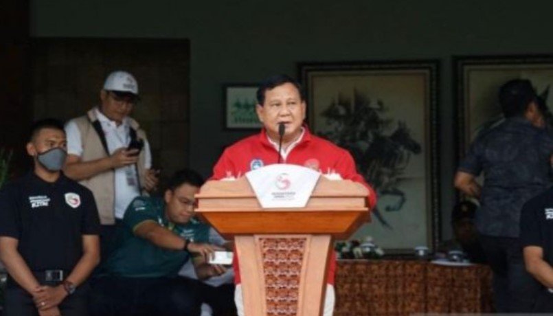 Ketua Dewan Pembina Garuda Nusantara Academy Prabowo Subianto