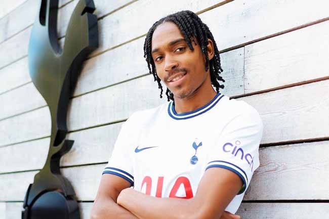Tottenham Hotspurs Rekrut Djed Spence Tottenham Hotspurs Rekrut Djed Spence
