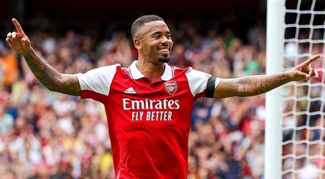 Arsenal Tekuk Leicester City