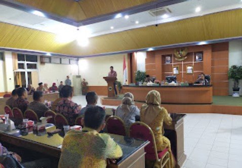 Bupati Batanghari Muhammad Fadhil Arief sampaikan sambutan pada kegiatan seleksi JPT Pratama