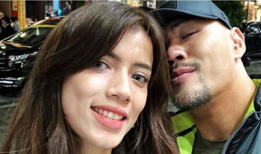 Deddy Corbuzier dan Sabrina Chairunnisa.