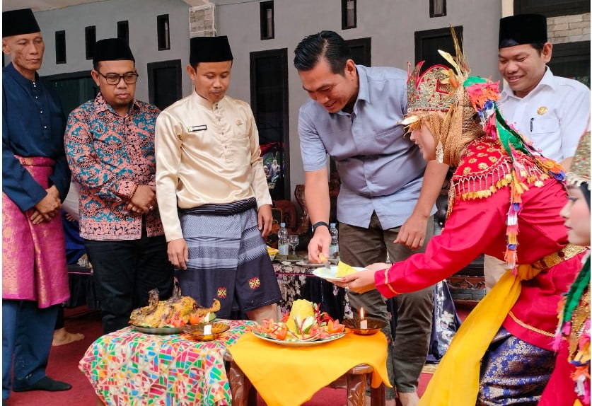 Acara HUT Desa Ampelu Acara HUT Desa Ampelu