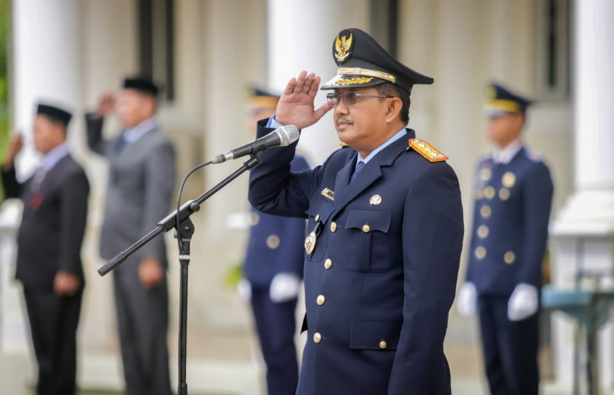 Bupati Tanjung Jabung Barat (Tanjabbar), Anwar Sadat