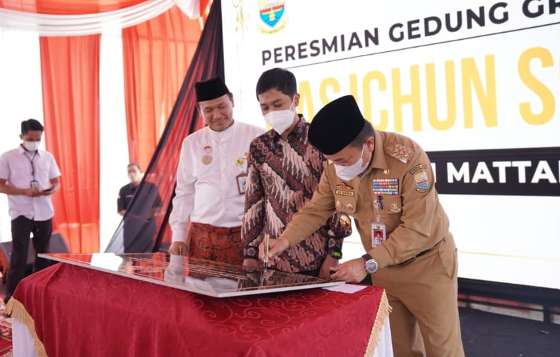 Gubernur Jambi, Al Haris.
