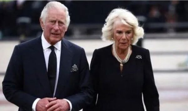 Raja Inggris Charles beserta istri, akan dinobatkan tahun depan. (Indonesiadaily.co.id) Raja Inggris Charles beserta istri, akan dinobatkan tahun depan. (Indonesiadaily.co.id)