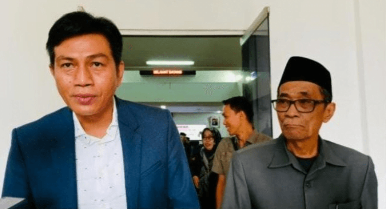 Bupati Fadhil dan Wabup Bakhtiar Bupati Fadhil dan Wabup Bakhtiar
