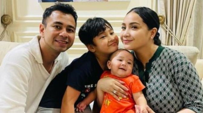 Raffi Ahmad dan keluarga Raffi Ahmad dan keluarga