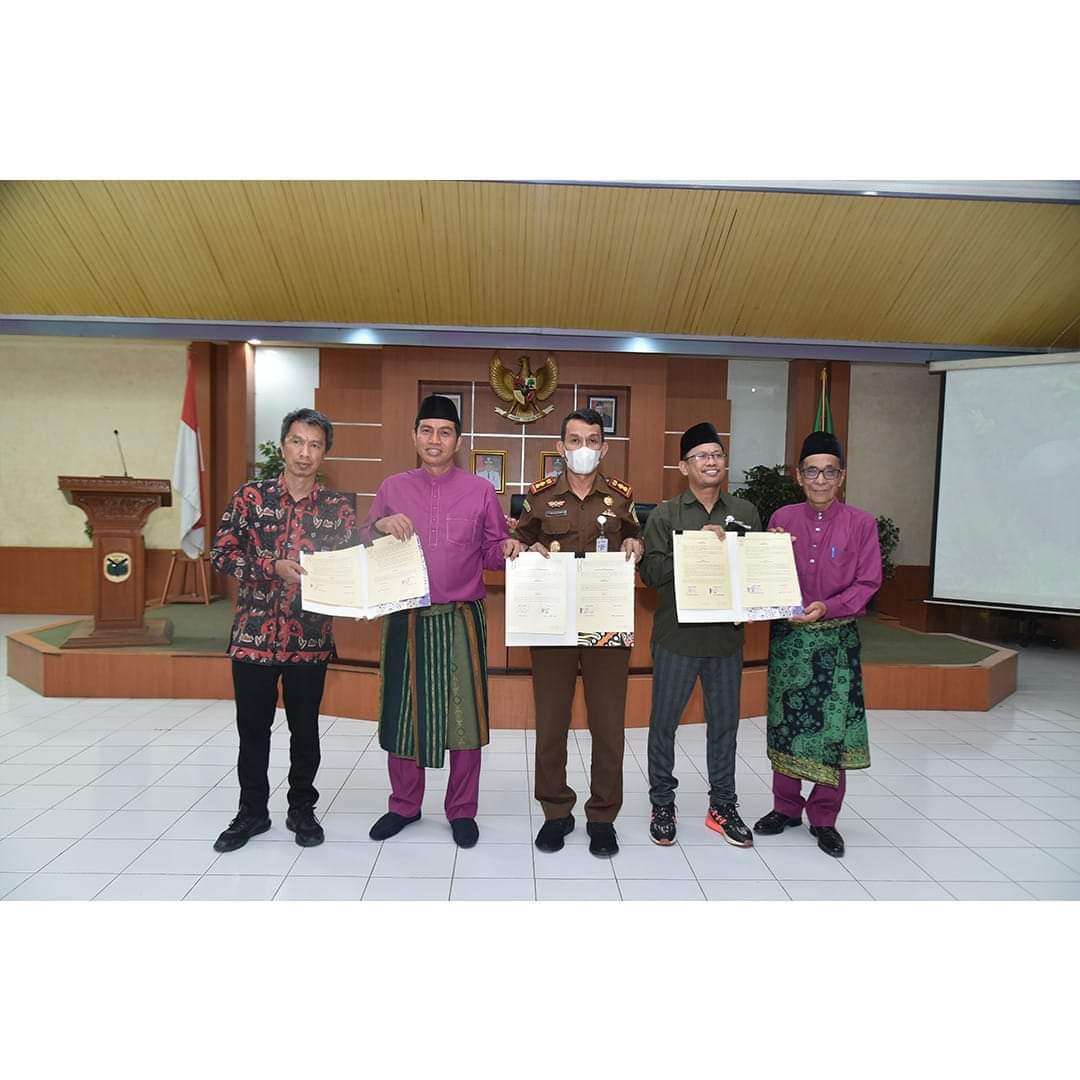 Bupati Fadhil