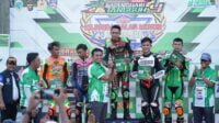 Bupati Fadhil Berikan Hadiah Kepemenang Lomba Road Race