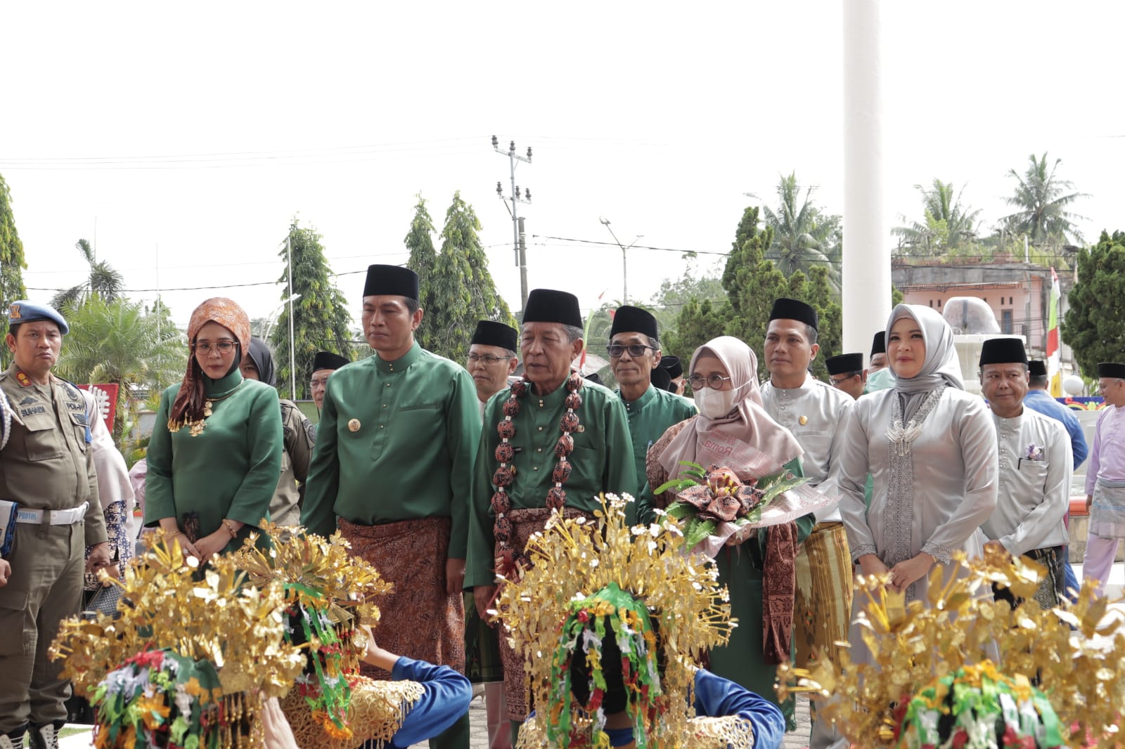 Bupati dan Wakil Bupati Batanghari M. Fadhil Arief-Bakhtiar