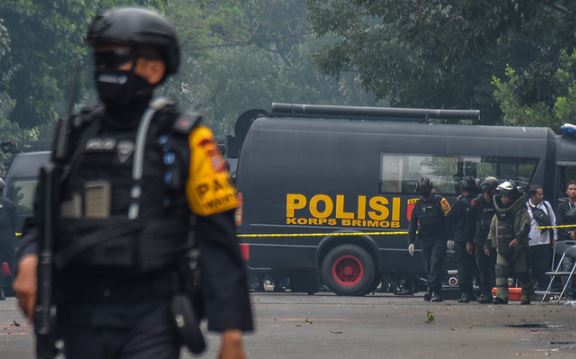 Polisi di Bandung