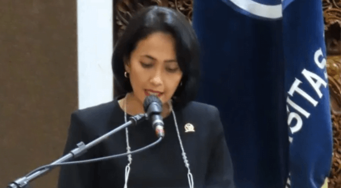 Christina Aryani Christina Aryani