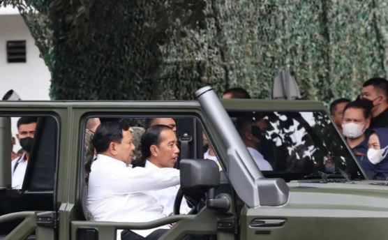 Mobil Pindad Mobil Pindad