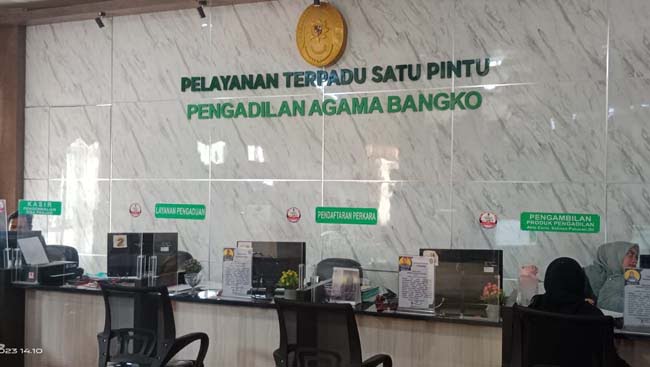 Pernikahan Usia Dini Pernikahan Usia Dini