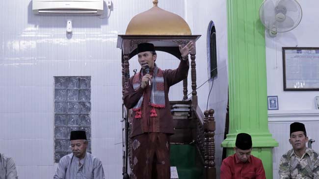 Ketua DPRD Provinsi Jambi Ketua DPRD Provinsi Jambi