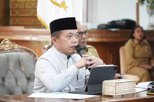 Gubernur Jambi Al Haris