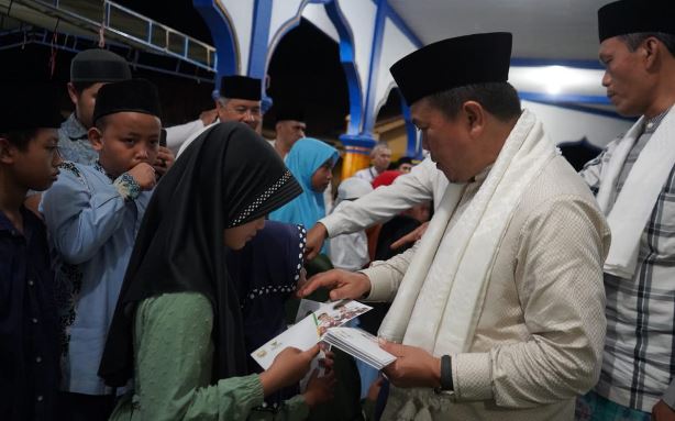 Gubernur Jambi Al Haris safari Ramadan Tabir Selatan Merangin. Foto : Kadis Kominfo / Jambiseru.com