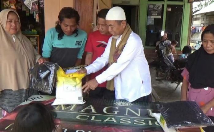 jumat berkah ala bupati merangin mashuri jumat berkah ala bupati merangin mashuri