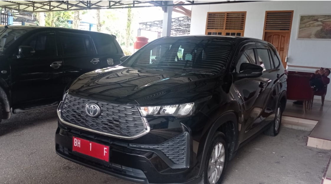 Mobil Dinas Bupati Merangin terbaru.