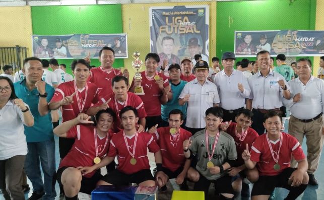 al haris may day Mayday liga futsal dihadiri Gubernur Jambi Al Haris.