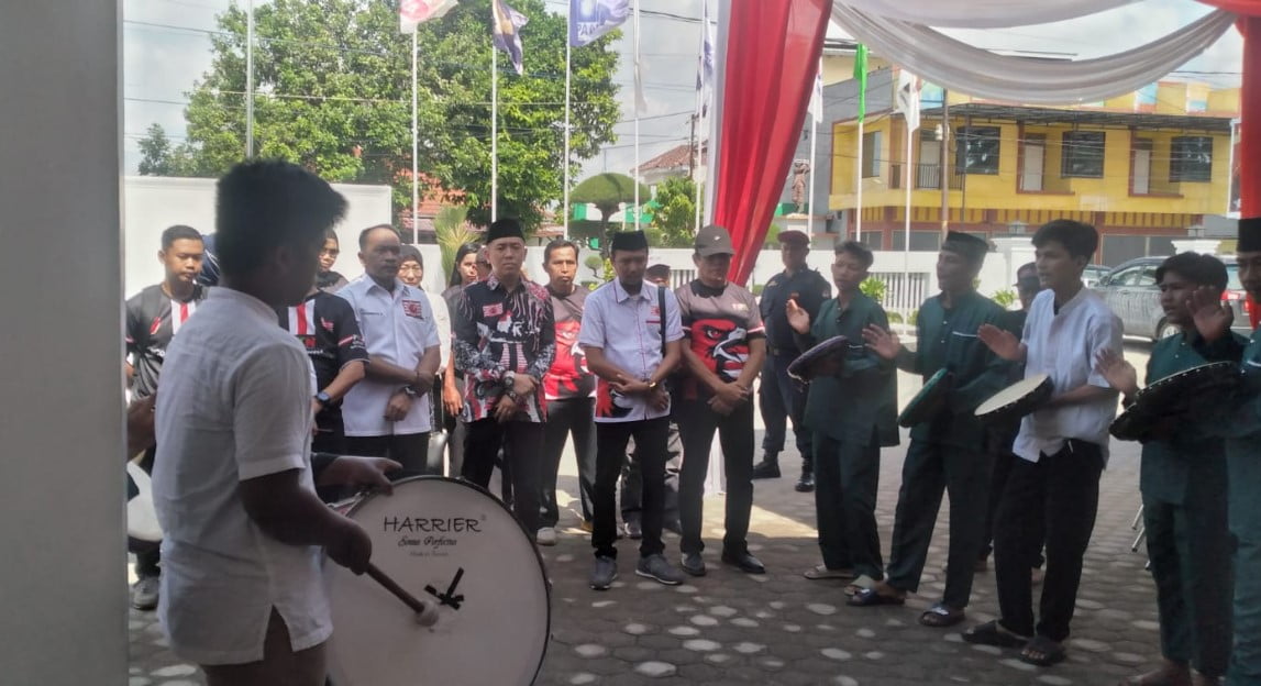 Partai PKN mendaftarkan bakal calon legislatif (Bacaleg) ke Komisi Pemilihan Umum (KPU) Provinsi Jambi.